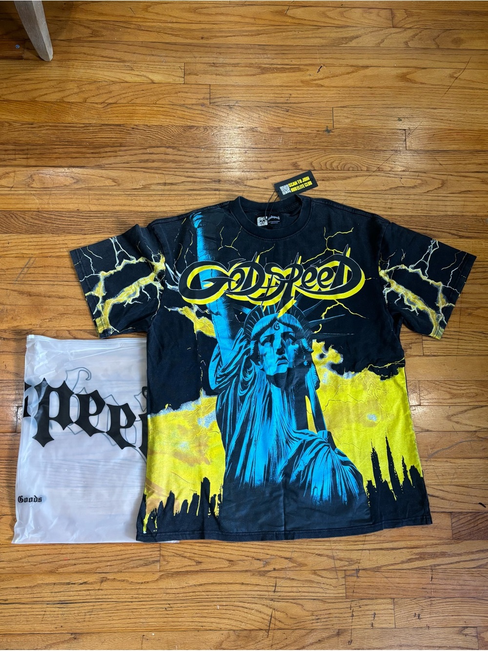 Black & Yellow Statue of Liberty Graphic Tee
